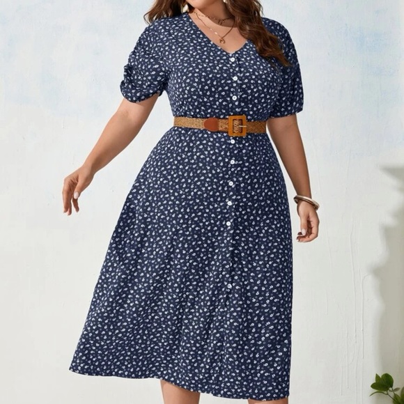 NWOT Plus Ditsy Floral Button Front Dress Without Belt - Picture 6 of 6